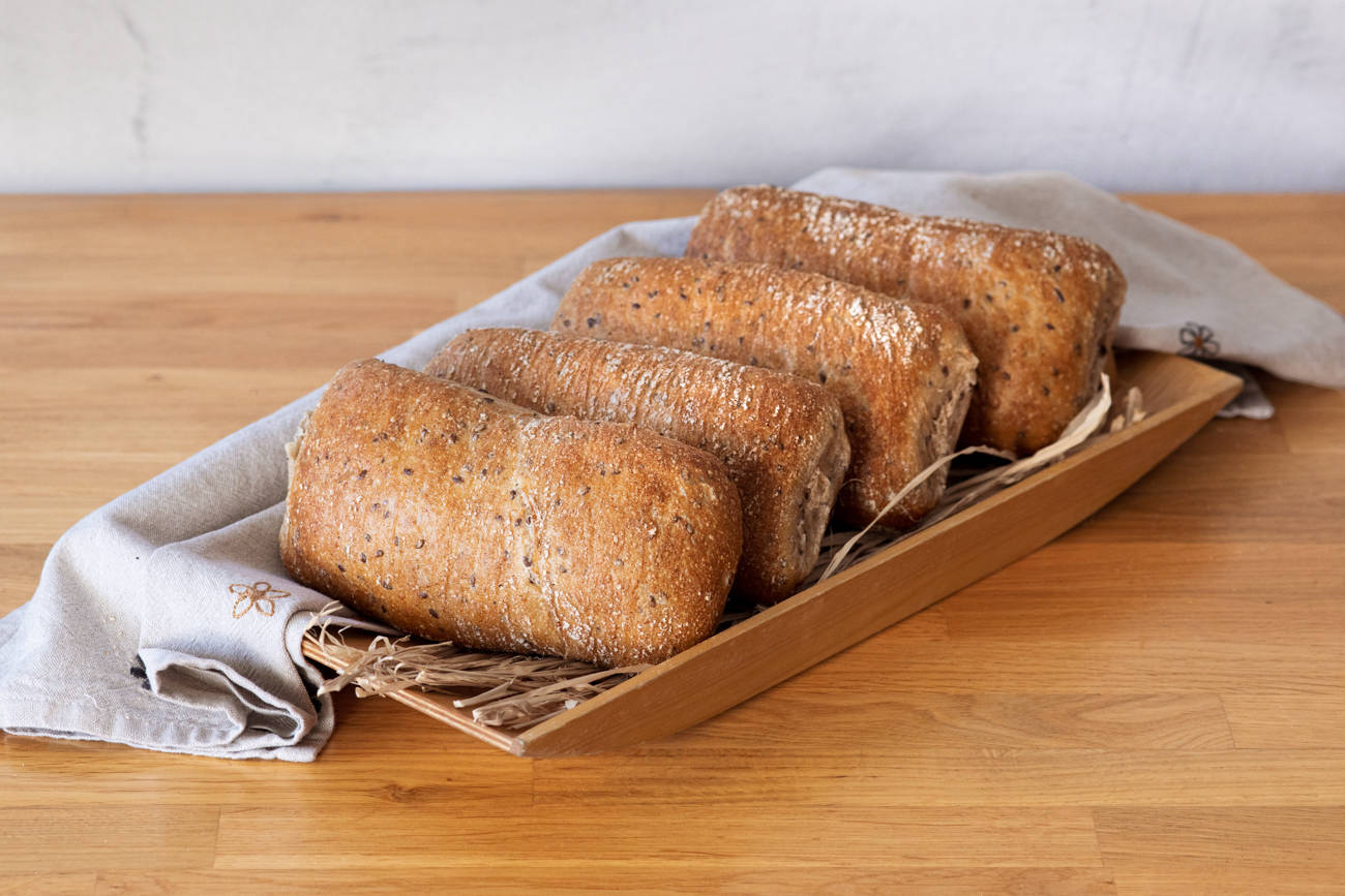Ciabatta żytnia z siemieniem